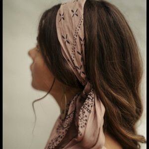 Ozma silk bandana